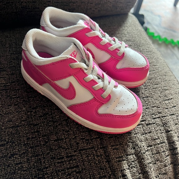 Nike Pink and White Sneakers - Picture 2 of 9